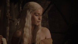 extant_GameOfThrones_1x02-TheKingsroad_3363
