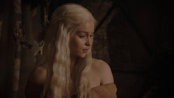 extant_GameOfThrones_1x02-TheKingsroad_3365