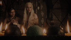 extant_GameOfThrones_1x02-TheKingsroad_3392