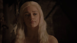 extant_GameOfThrones_1x02-TheKingsroad_3410