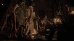 extant_GameOfThrones_1x02-TheKingsroad_3423
