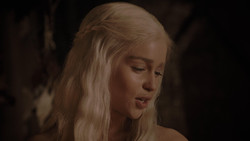 extant_GameOfThrones_1x02-TheKingsroad_3432
