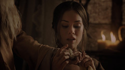 extant_GameOfThrones_1x02-TheKingsroad_3436