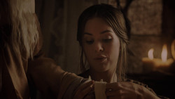 extant_GameOfThrones_1x02-TheKingsroad_3446