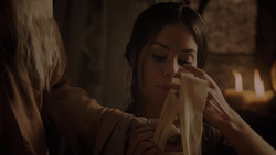 extant_GameOfThrones_1x02-TheKingsroad_3449