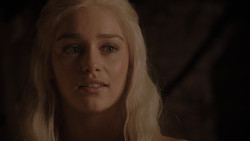 extant_GameOfThrones_1x02-TheKingsroad_3462
