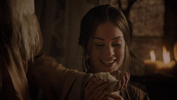 extant_GameOfThrones_1x02-TheKingsroad_3464