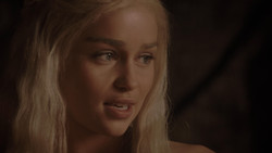 extant_GameOfThrones_1x02-TheKingsroad_3495
