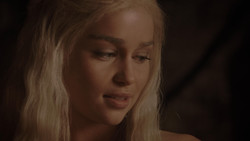 extant_GameOfThrones_1x02-TheKingsroad_3496