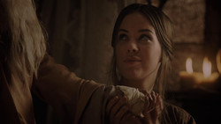 extant_GameOfThrones_1x02-TheKingsroad_3499