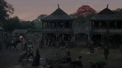 extant_GameOfThrones_1x02-TheKingsroad_3573