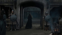 extant_GameOfThrones_1x02-TheKingsroad_3583