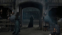 extant_GameOfThrones_1x02-TheKingsroad_3585