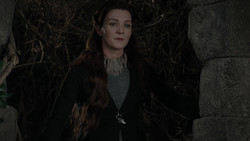 extant_GameOfThrones_1x02-TheKingsroad_3647