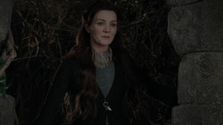extant_GameOfThrones_1x02-TheKingsroad_3649