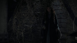 extant_GameOfThrones_1x02-TheKingsroad_3666