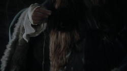 extant_GameOfThrones_1x02-TheKingsroad_3694