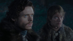 extant_GameOfThrones_1x02-TheKingsroad_3735