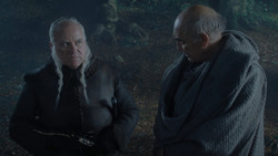 extant_GameOfThrones_1x02-TheKingsroad_3741