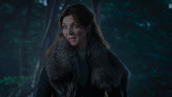 extant_GameOfThrones_1x02-TheKingsroad_3772