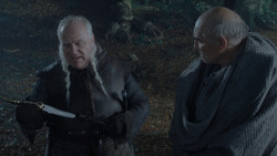 extant_GameOfThrones_1x02-TheKingsroad_3786
