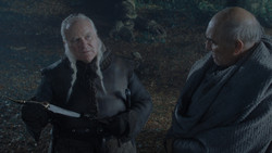 extant_GameOfThrones_1x02-TheKingsroad_3790