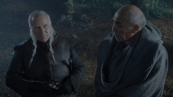 extant_GameOfThrones_1x02-TheKingsroad_3812