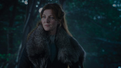 extant_GameOfThrones_1x02-TheKingsroad_3837