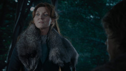 extant_GameOfThrones_1x02-TheKingsroad_3876