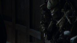extant_GameOfThrones_1x02-TheKingsroad_3946