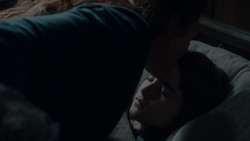 extant_GameOfThrones_1x02-TheKingsroad_3985