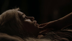 extant_GameOfThrones_1x02-TheKingsroad_4021
