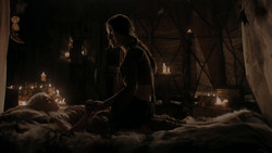 extant_GameOfThrones_1x02-TheKingsroad_4037