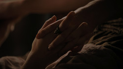 extant_GameOfThrones_1x02-TheKingsroad_4057