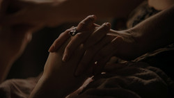 extant_GameOfThrones_1x02-TheKingsroad_4058