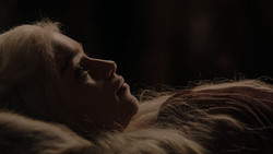 extant_GameOfThrones_1x02-TheKingsroad_4064