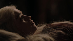 extant_GameOfThrones_1x02-TheKingsroad_4065
