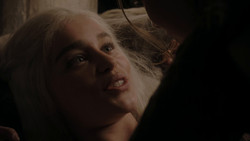 extant_GameOfThrones_1x02-TheKingsroad_4086