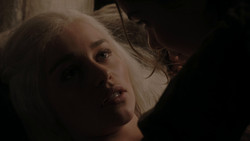 extant_GameOfThrones_1x02-TheKingsroad_4095