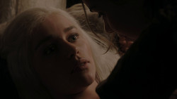 extant_GameOfThrones_1x02-TheKingsroad_4097