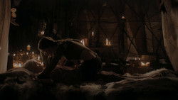 extant_GameOfThrones_1x02-TheKingsroad_4106