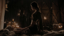 extant_GameOfThrones_1x02-TheKingsroad_4140