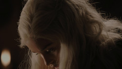 extant_GameOfThrones_1x02-TheKingsroad_4173