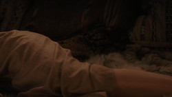 extant_GameOfThrones_1x02-TheKingsroad_4231