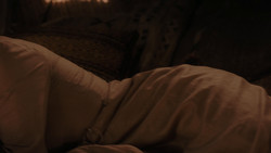 extant_GameOfThrones_1x02-TheKingsroad_4235