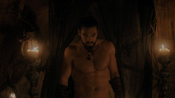 extant_GameOfThrones_1x02-TheKingsroad_4253
