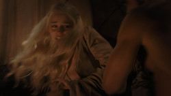 extant_GameOfThrones_1x02-TheKingsroad_4294