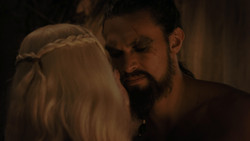 extant_GameOfThrones_1x02-TheKingsroad_4325