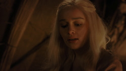 extant_GameOfThrones_1x02-TheKingsroad_4361
