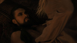 extant_GameOfThrones_1x02-TheKingsroad_4376
